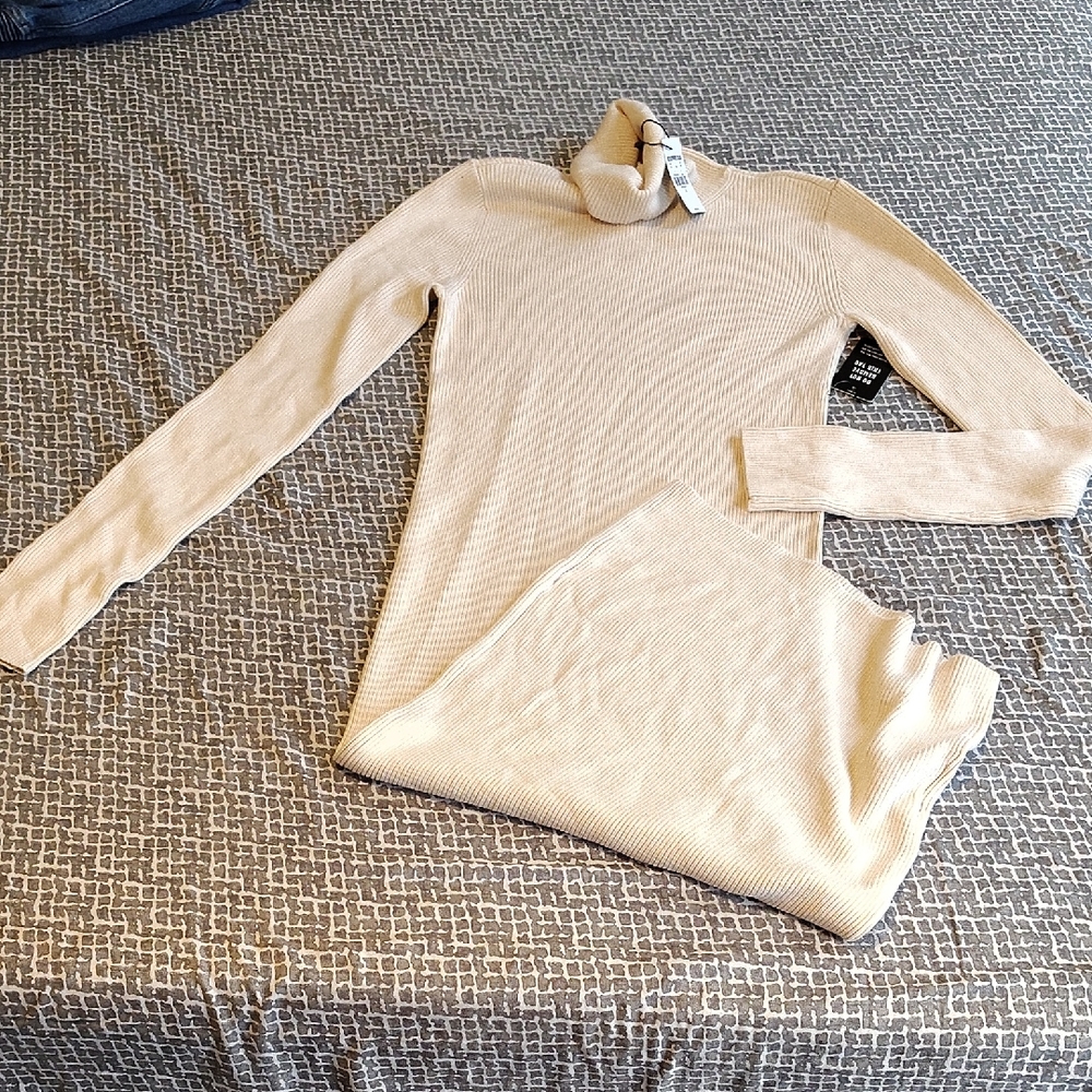 Express Cream Ribbed Sweater Dress Size Small
